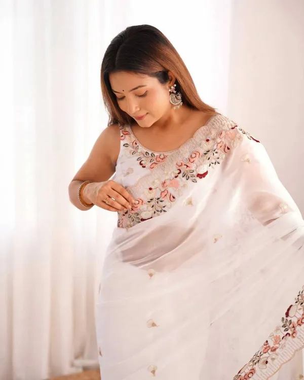 Designer_Saree_Collection