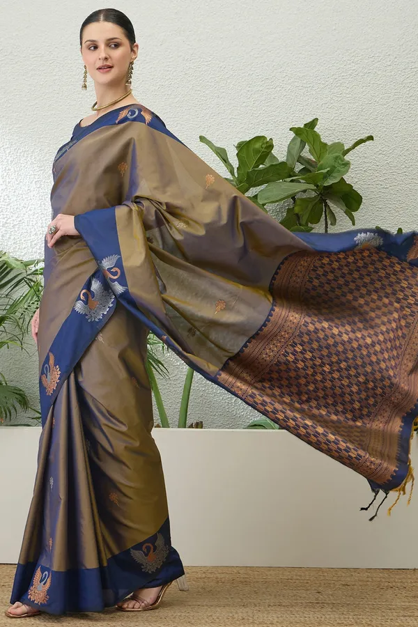 Soft_Silk_With_Zari_Worked_Fancy_Saree