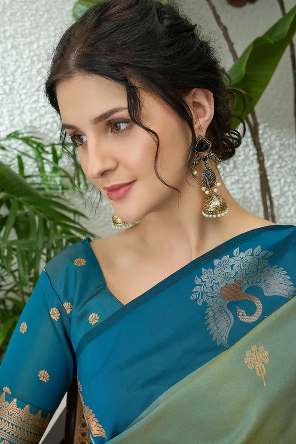 Soft_Silk_With_Zari_Worked_Fancy_Saree