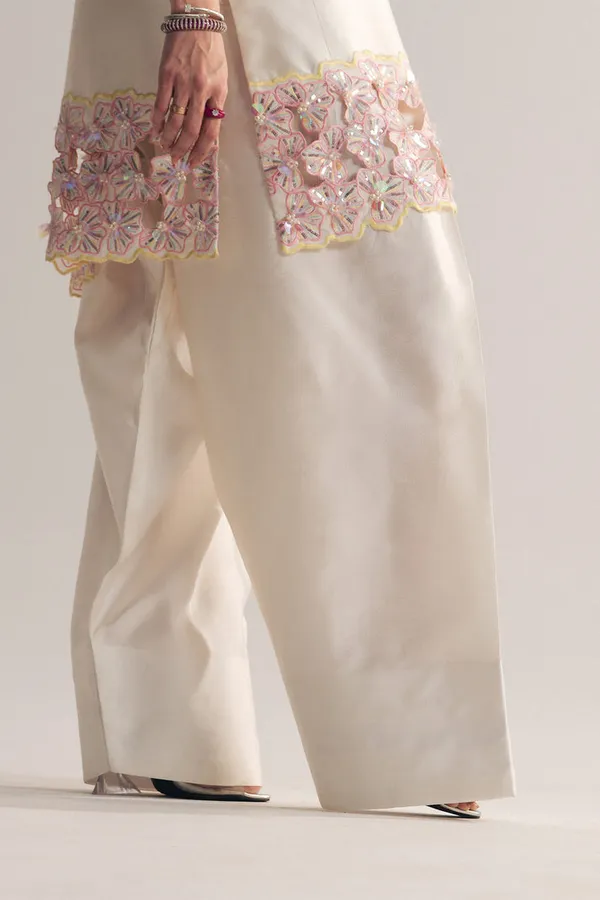Malai_Satin_Designer_Salwar_Kameez