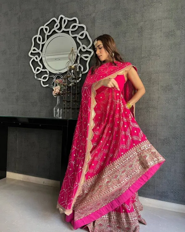 Designer_Embroidered_Georgette_Lehenga