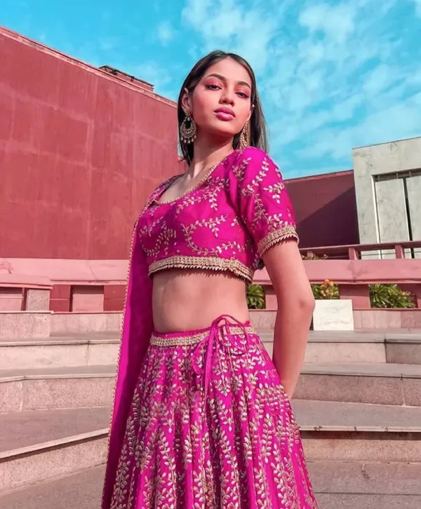 Designer_Silk_Embroidered_Lehenga