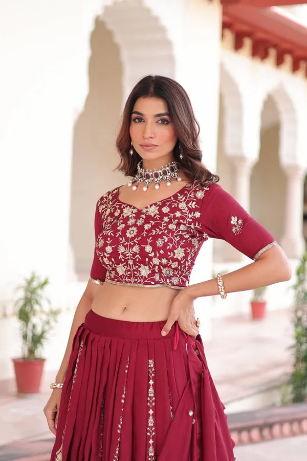 Designer_Vichitra_Silk_Embroidered_Lehenga_Choli