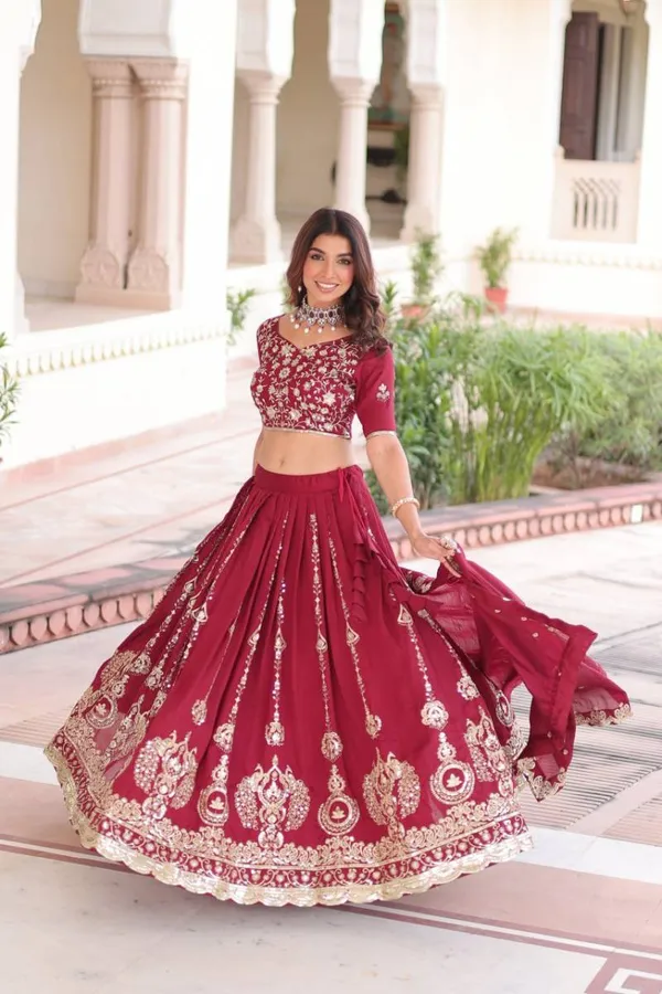 Designer_Vichitra_Silk_Embroidered_Lehenga_Choli
