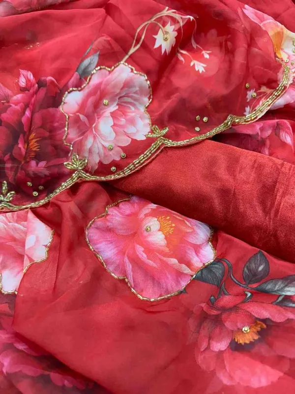 Soft_Tebby_Silk_Floral_Printed_Beautiful_Saree