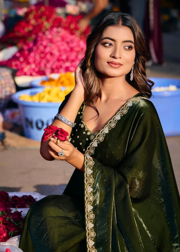 Malai_Silk_With_Embroidery_Work_Saree