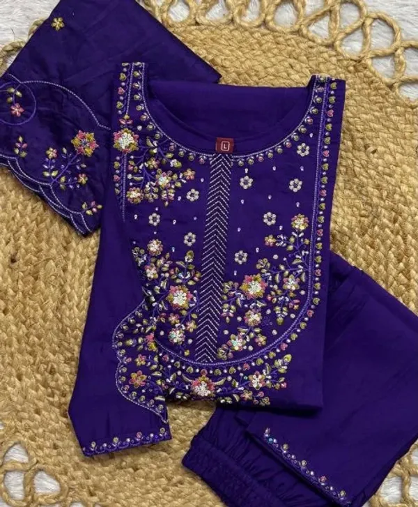 Mesmerizing_Purple_Designer_Anarkali_Suit_in_Pure_Mal_Chanderi_with_Handwork_For_Daily_Wear