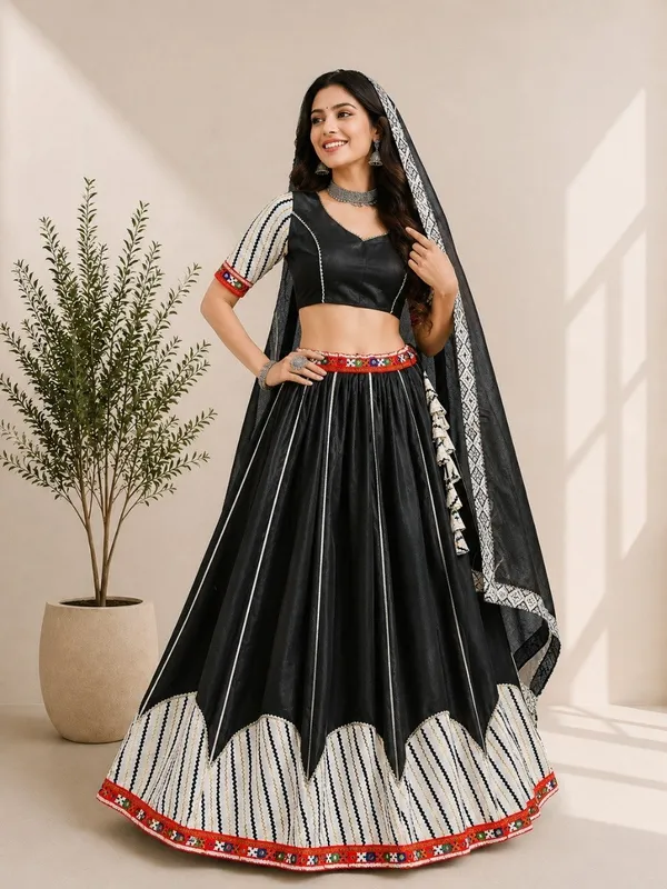 PREMIUM_GAMTHI_WORK_LEHENGA