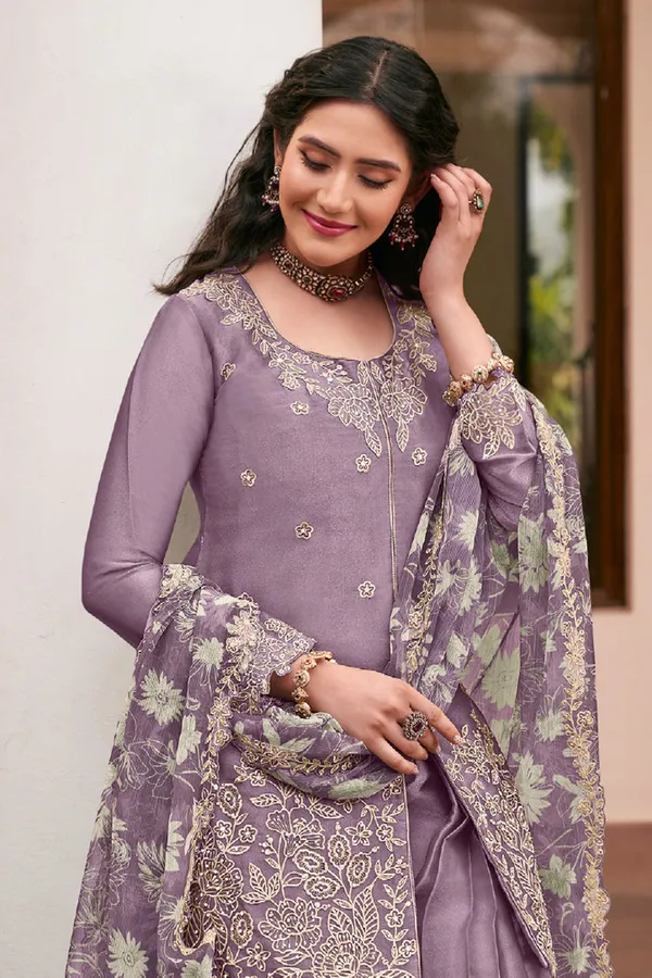 Moss_Silk_Embroidery_Work_Designer_Indo_Western