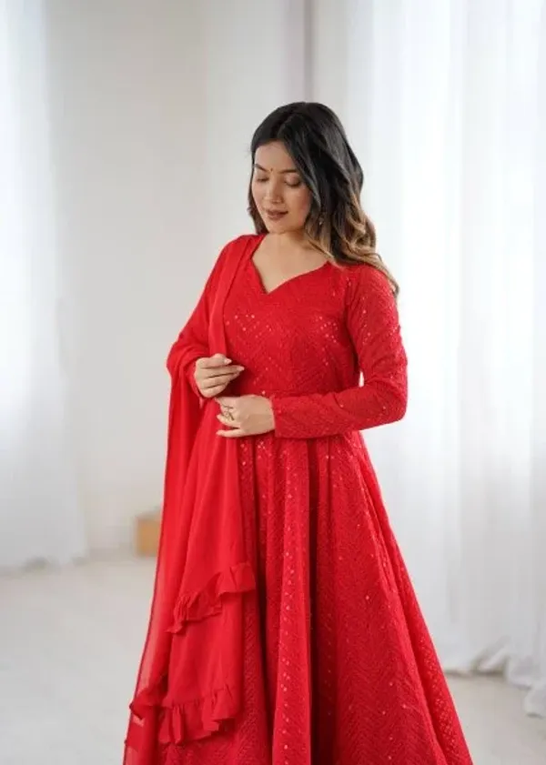Red_Fox_Georgette_4_Mtr_Flair_Anarkali_Suit_with_Pant_and_Dupatta_