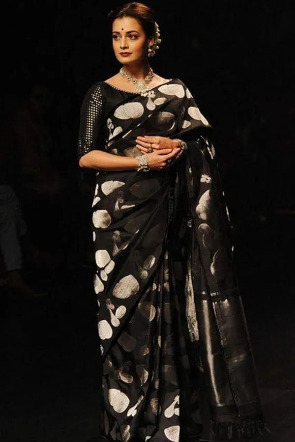 Lichi_Silk_Jacquard_Work_Saree
