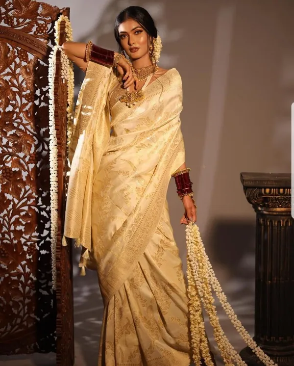 Lichi_Silk_Jacquard_Work_Festival_Saree