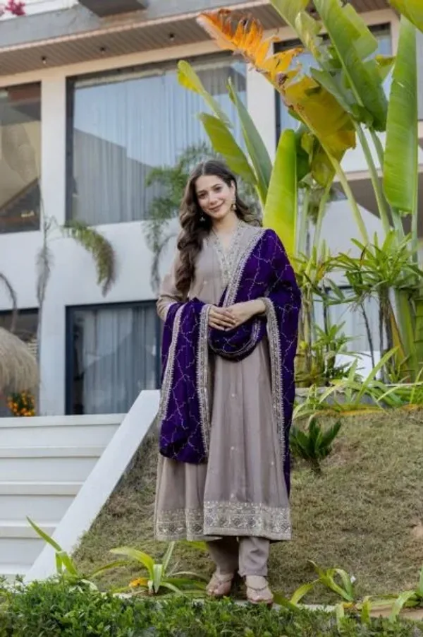 Stylish_Cream_Anarkali_Suit_with_Embroidery_Work_for_Women