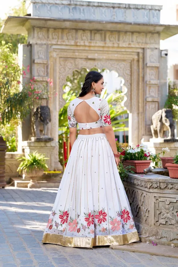 Georgette_White_Premium_Wedding_Lehenga