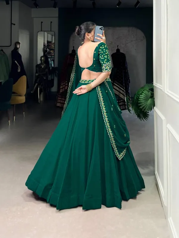 Georgette_Thread_Embroidery_Worked_Designer_Lehenga