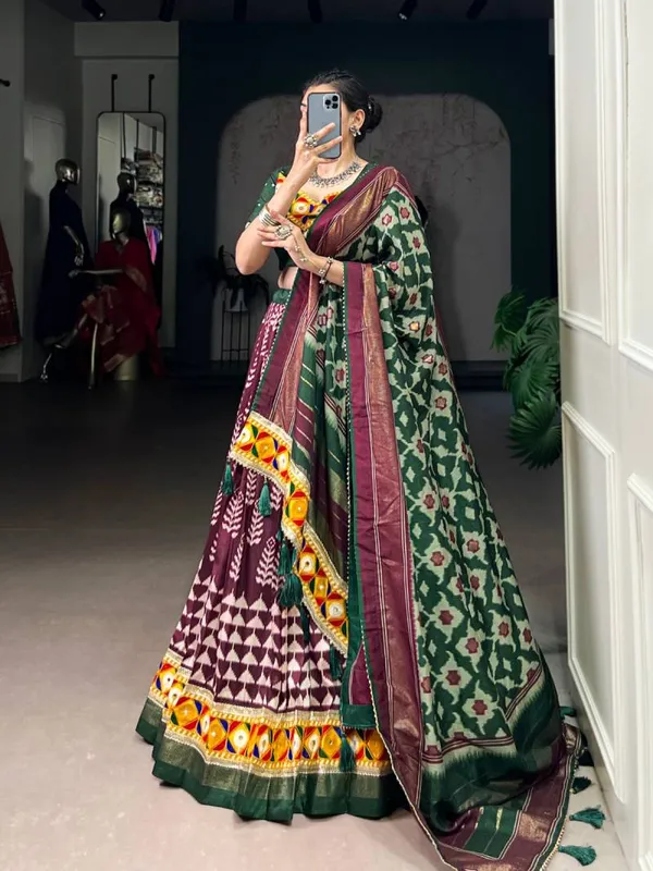 Tussar_Silk_With_Gamthi_Work_Lehenga