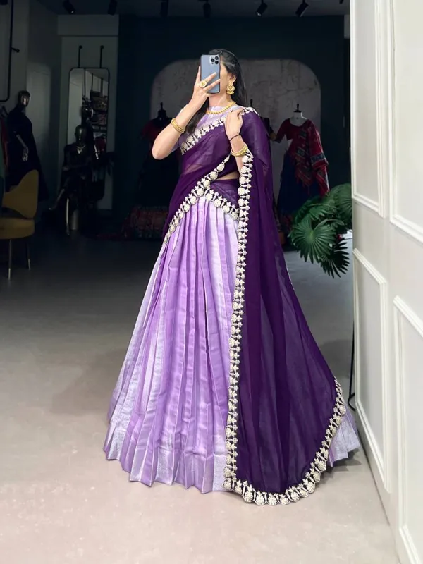 Jacquard_SIlk_Weaving_Worked_Plain_Lehenga_Choli