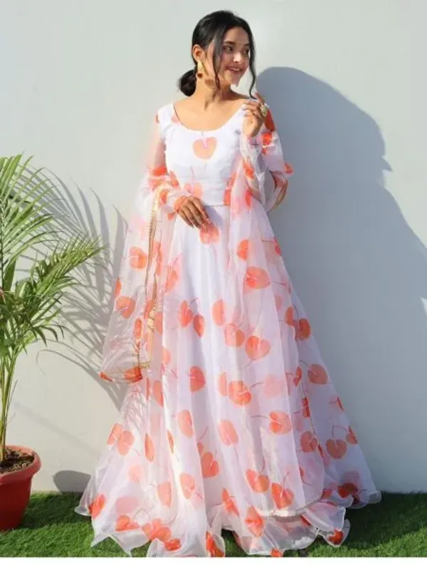 White_leaf_Print_Georgette_Anarkali_With_Duppta