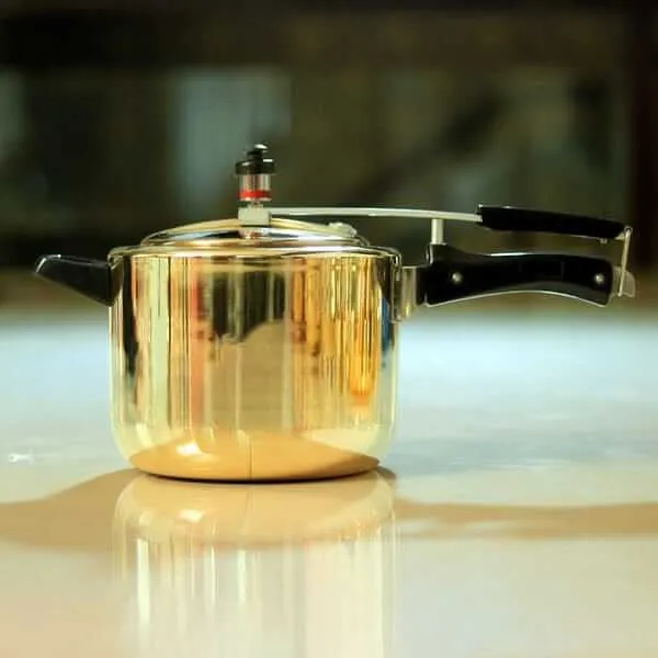3_L_Brass_Pressure_Cooker_With_Kalai_Coating_Inside_3_Liters