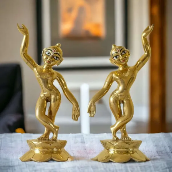 Brass_Gaura_Nitai_Deities_8"_One_Hand_Up_And_One_Down_Lotus_BaseWeight2500_Gram