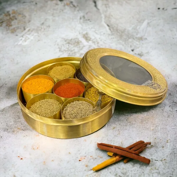 Brass_Masala_Dani_Indian_Spice_Box_With_Brass_And_Glass_Cover_And_Spoon_7_Containers_For_Kitchen_Medium_Size