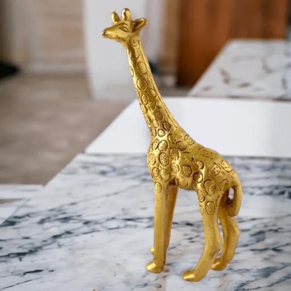 Decorative_Brass_Giraffe_And_Calf_Statue_Home_Decor