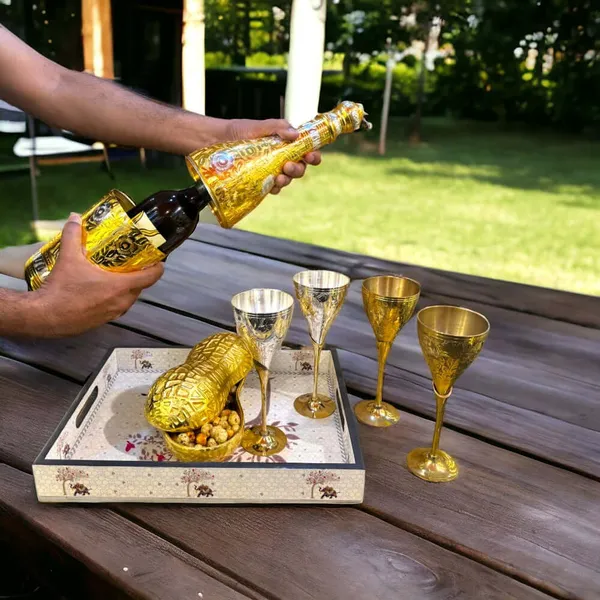 Set_Of_2_Royal_Brass_Wine_Glass_Drink_Ware_For_Home_Clubs_(Silver_And_Golden)