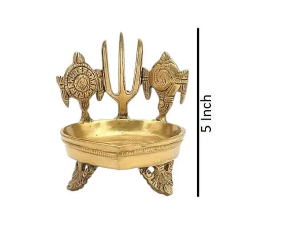 Shanku_Chakra_Namah_Deepam_Brass/Diyas_Height_5_Inches_High_Quality_&_Kuber_DepamHeavy_Brass_Diya_For_Diwali_Pooja_Lamps/Diya/VilakkuWeight800_Gram