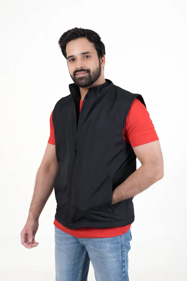 Black_&_Red_NS_Butter_&_Tafta_Polyster_NS_Fleece_Jacket_Sleevless_For_Men