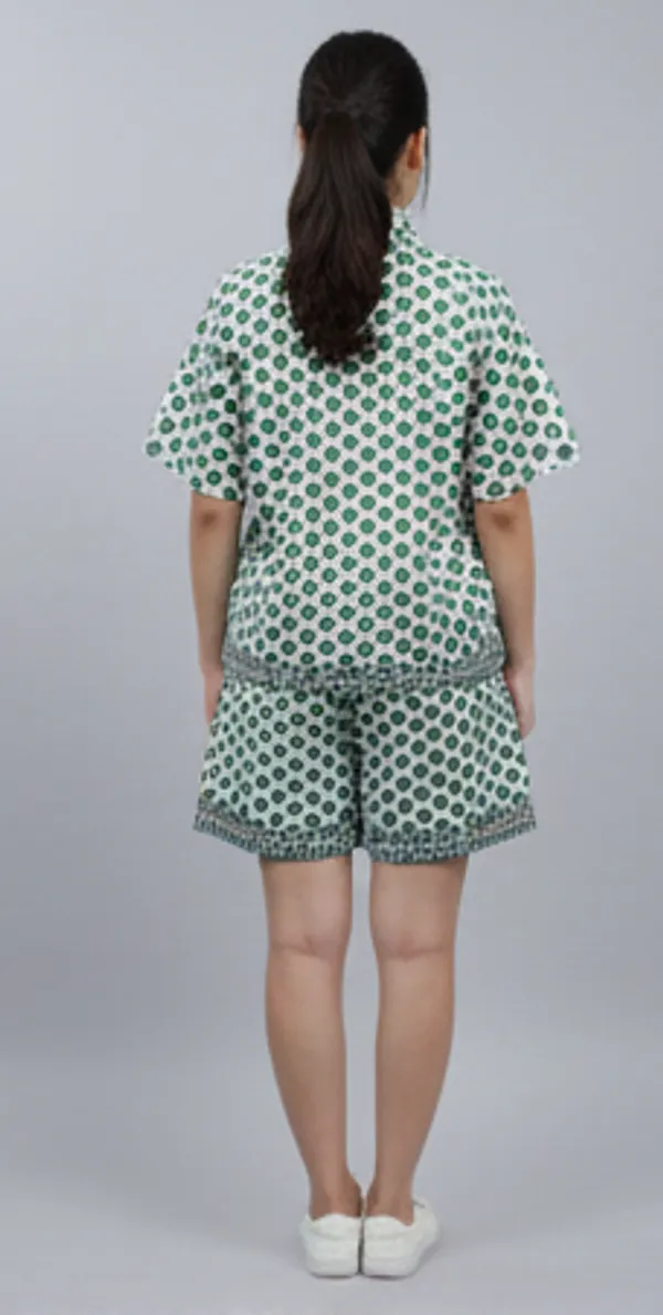 Green_Cotton_Poplin_Night_Suit_For_Women