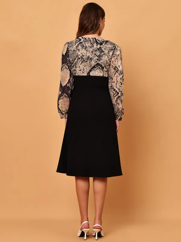 Black_Snake_Printed__Georgette_&_Valentino_Dress_For_Women
