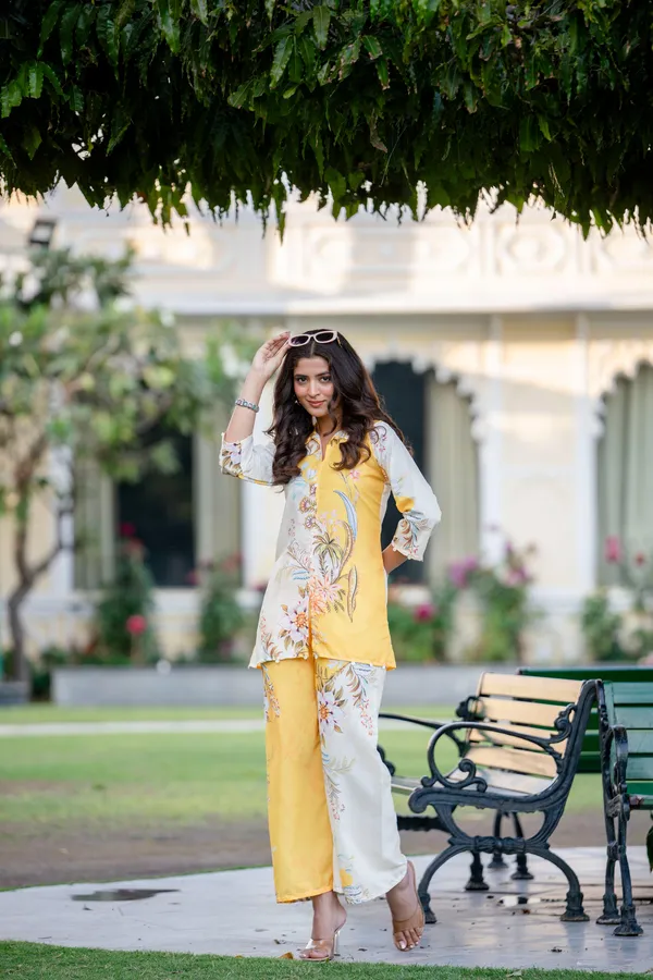 Looking_for_this_same_colour_beautiful_Designer_Kurta_Dupatta_set_On_Silk_fabric_with_inner.__
