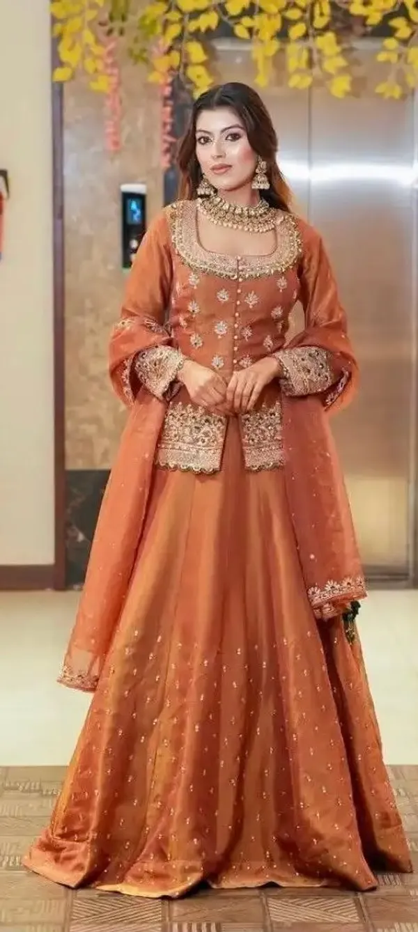 Peach_New_Designer_Party_Wear_Pink_Top_Lehenga_Dupatta_Set