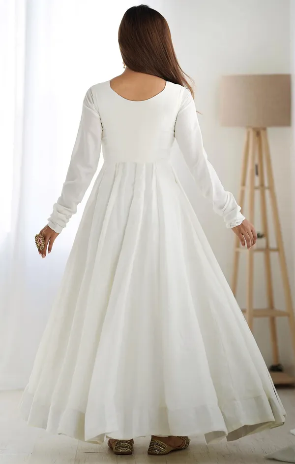 Solid_Anarkali_Gown_With_Embroidered_Dupatta