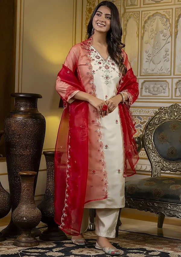 Women’s_Kurta_Pent_Dupatta_Set