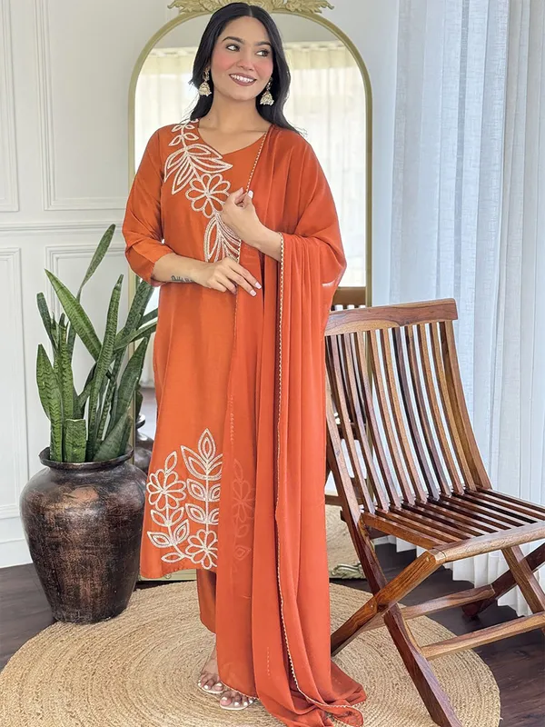 Women’s_Kurta_Pent_Dupatta_Set
