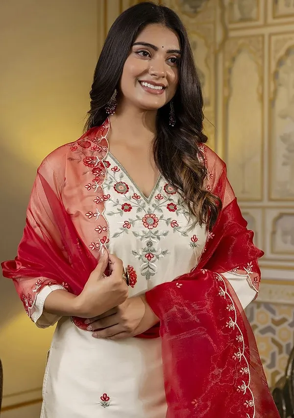 Women’s_Kurta_Pent_Dupatta_Set