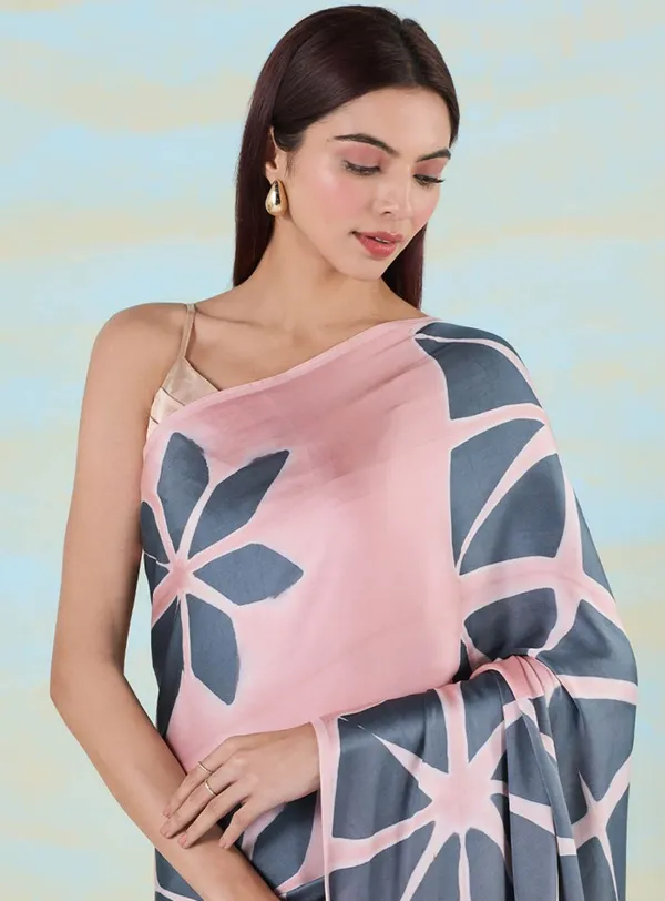 Baby_Pink_Digital_Printed_Satin_Silk_Saree_For_Women