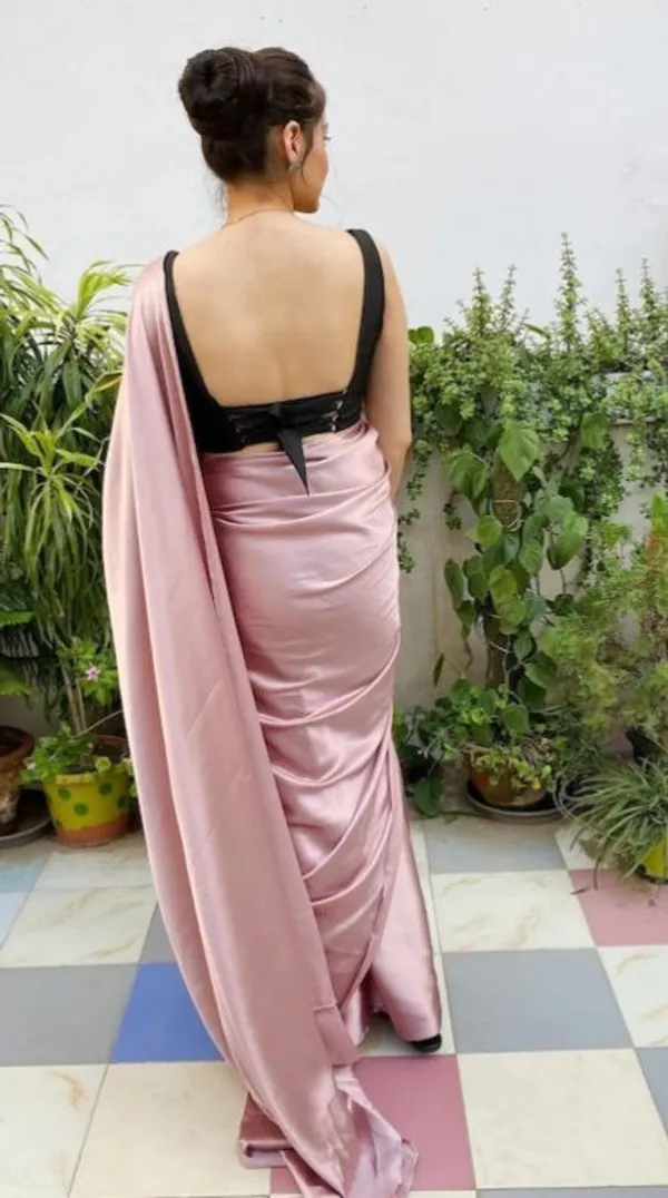 Pastel_Pink_Plain_Satin_Silk_Saree_For_Women