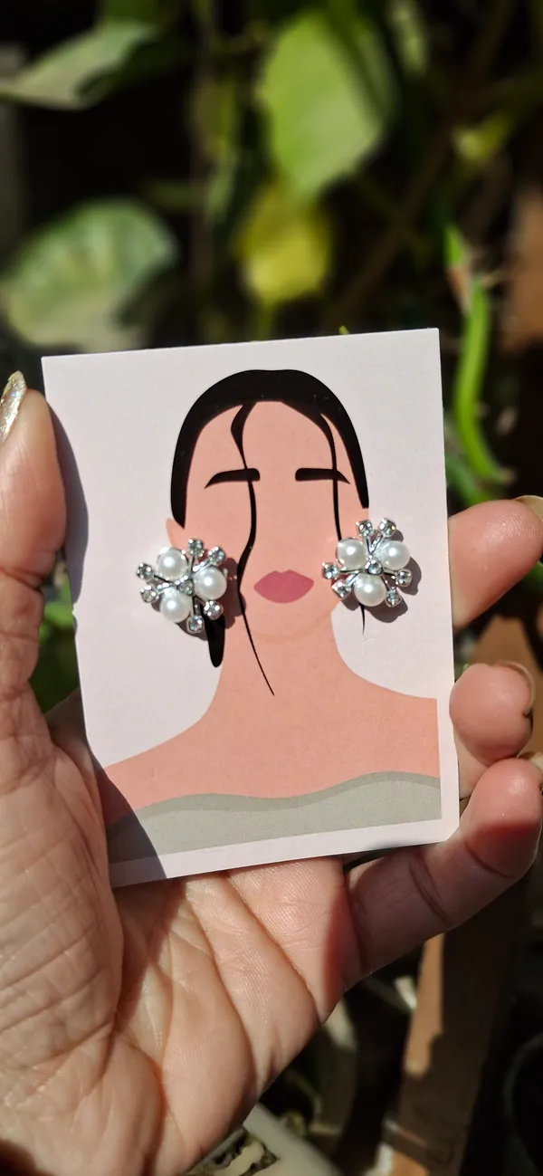 The_Champagne_Drizzle_Earring_For_Women