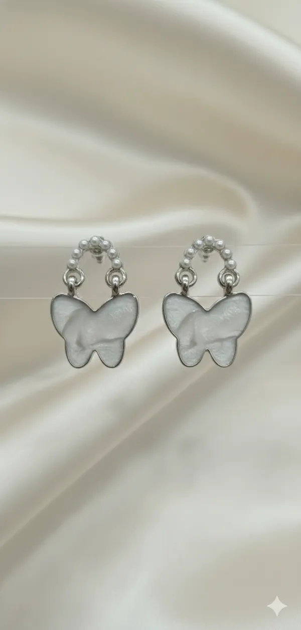 Wings_Of_Stardust_Korean_Earrings_For_Women