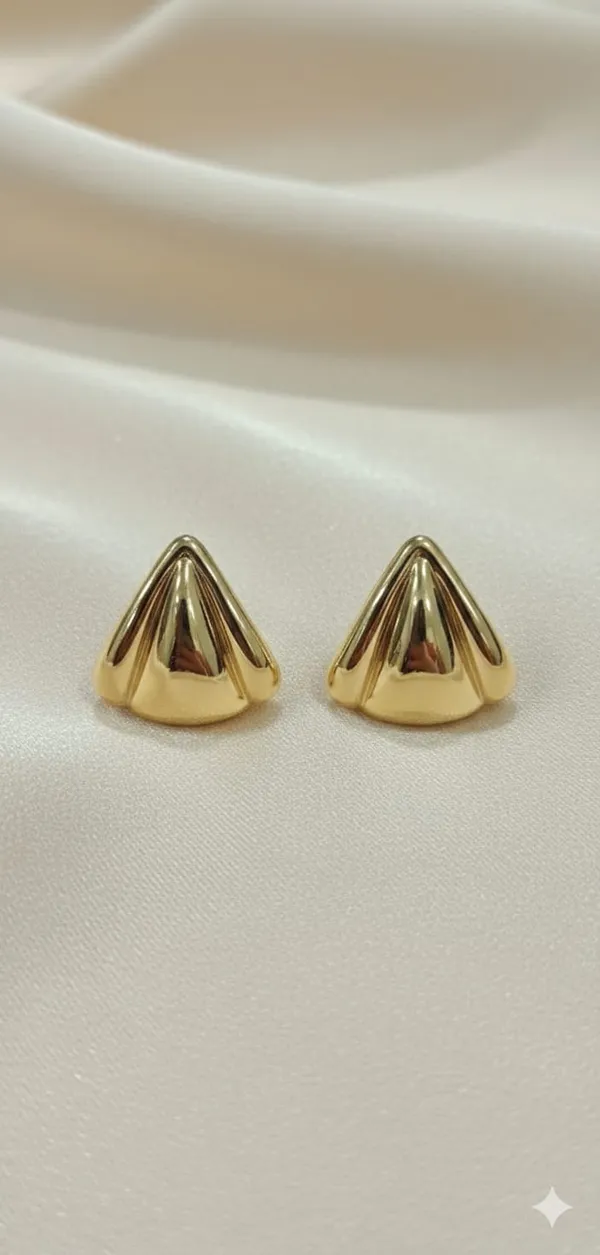 The_Gilded_Petal_Studs_anti_tarnish