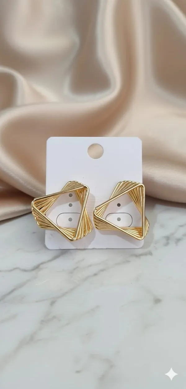 The_Origami_Flare_Earrings_for_Women