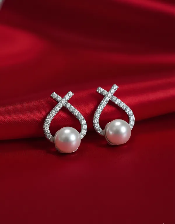 The_Astra_Pearl_Stud_Earrings_For_Women