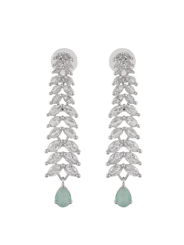 Silver_Plated_Elegant_Earrigs