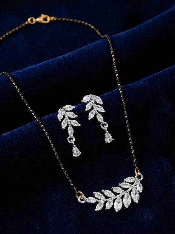 Alloy_Elegant_Mangal_Sutra_Set_For_Women