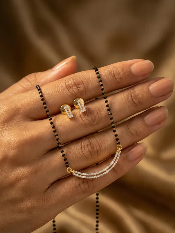 Alloy_Elegant_Mangal_Sutra_Set_For_Women