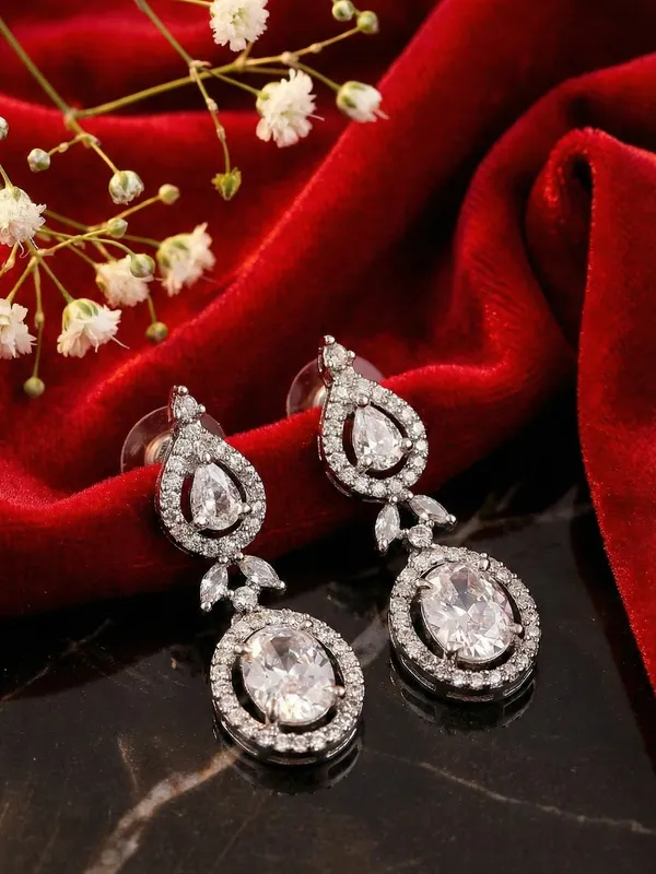 Silver_Alloy_Fashionable_Earrings_For_Women