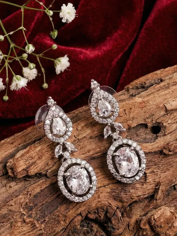 Silver_Alloy_Fashionable_Earrings_For_Women
