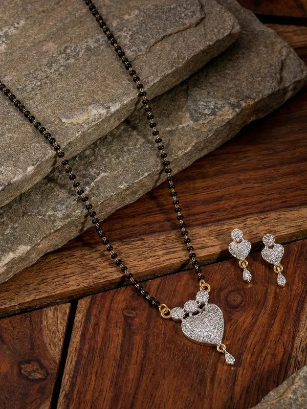 Alloy_Elegant_Mangal_Sutra_Set_For_Women